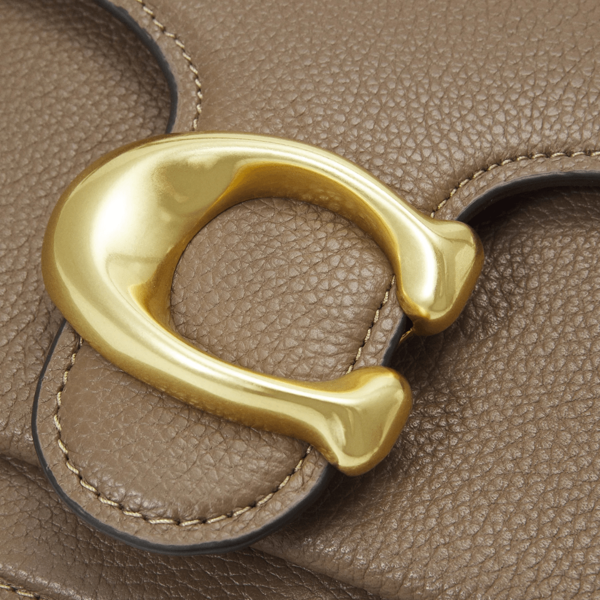 Coach Tabby Schultertasche 26