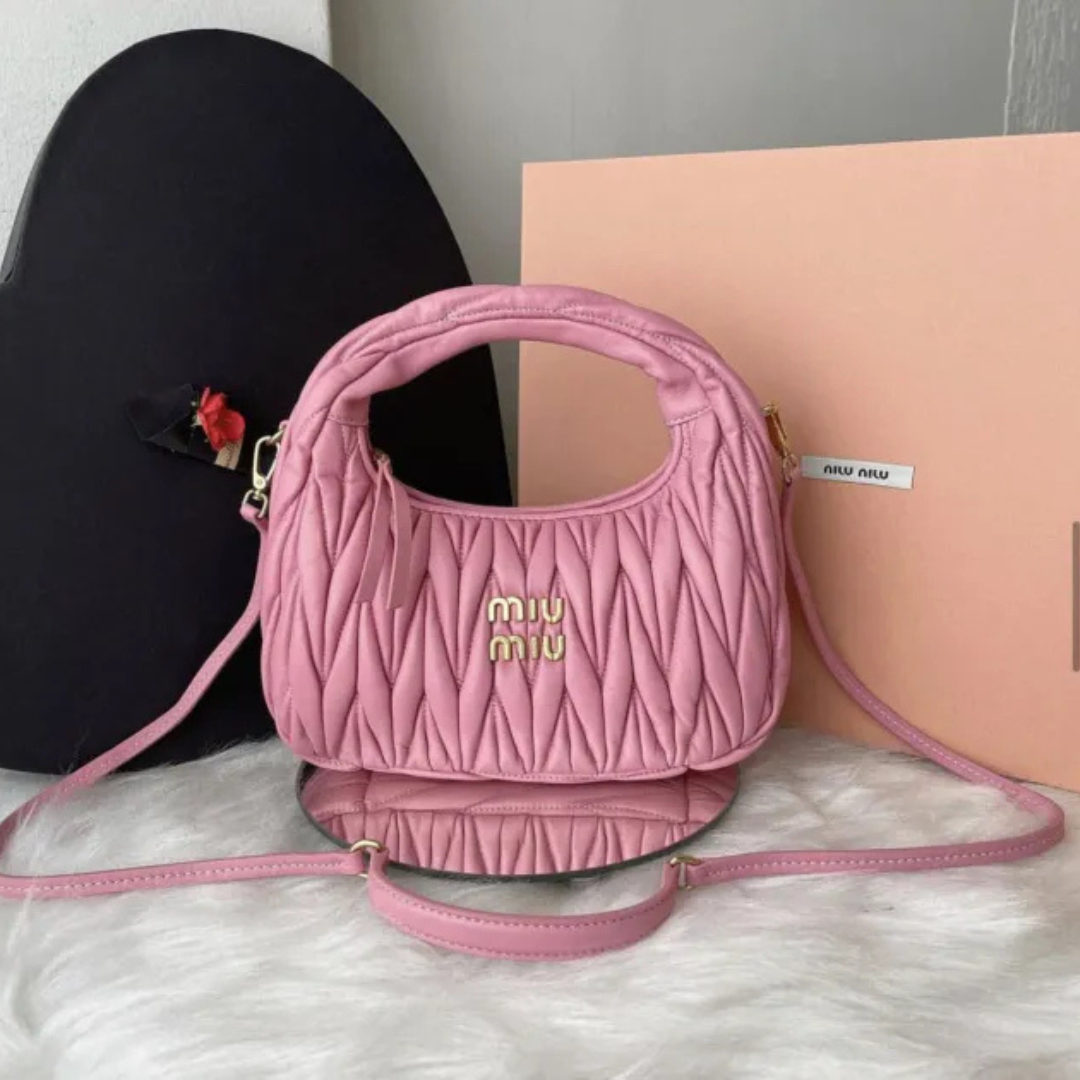 MIU MIU WANDER SCHULTERTASCHE AUS MATELASSÉ-NAPPALEDER