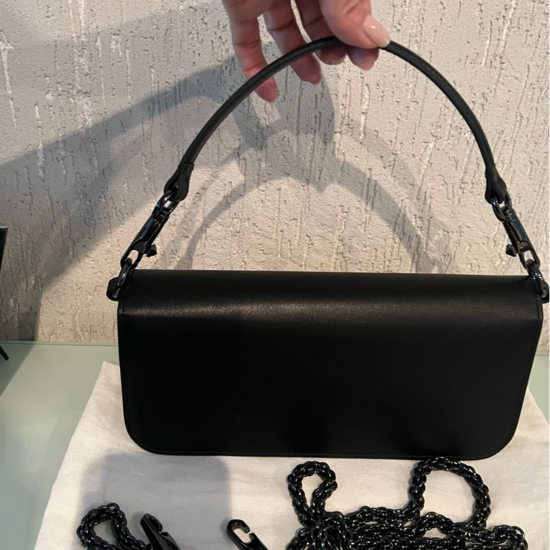 VALENTINO GARAVANI LOCÒ KLEINE SCHULTERTASCHE MIT SCHMUCKLOGO