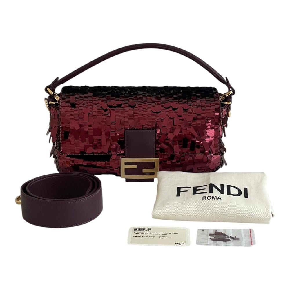Fendi Baguette Bag in Roten Pailletten