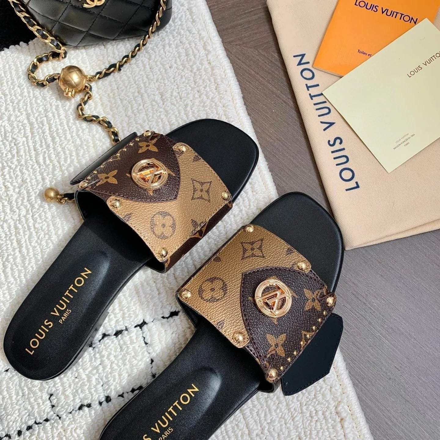 Louis Vuitton – LV Frame Mules Marron Cacao Leder