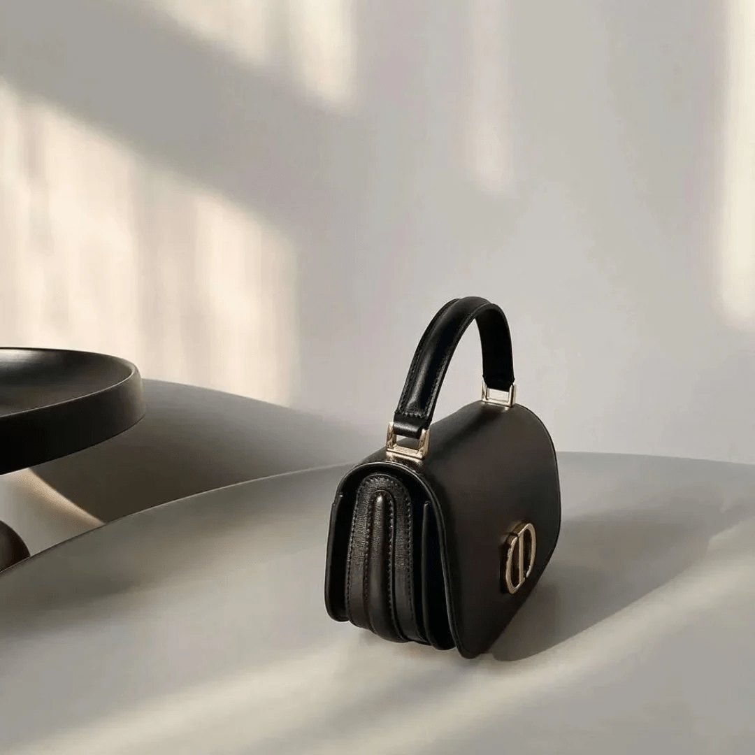 Dior 30 Montaigne Avenue Medium Top Handle Tasche