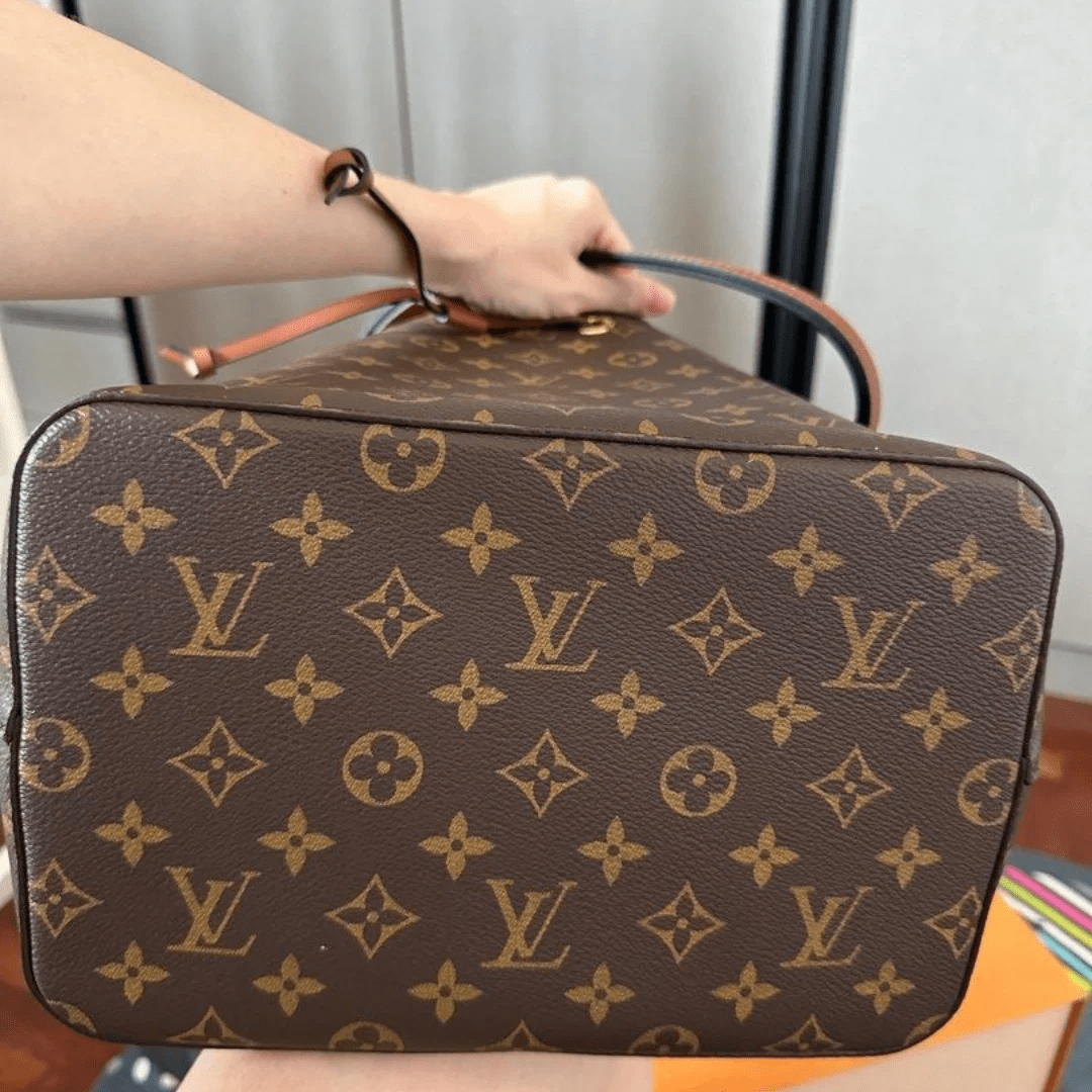 Louis Vuitton – Néonoé MM
