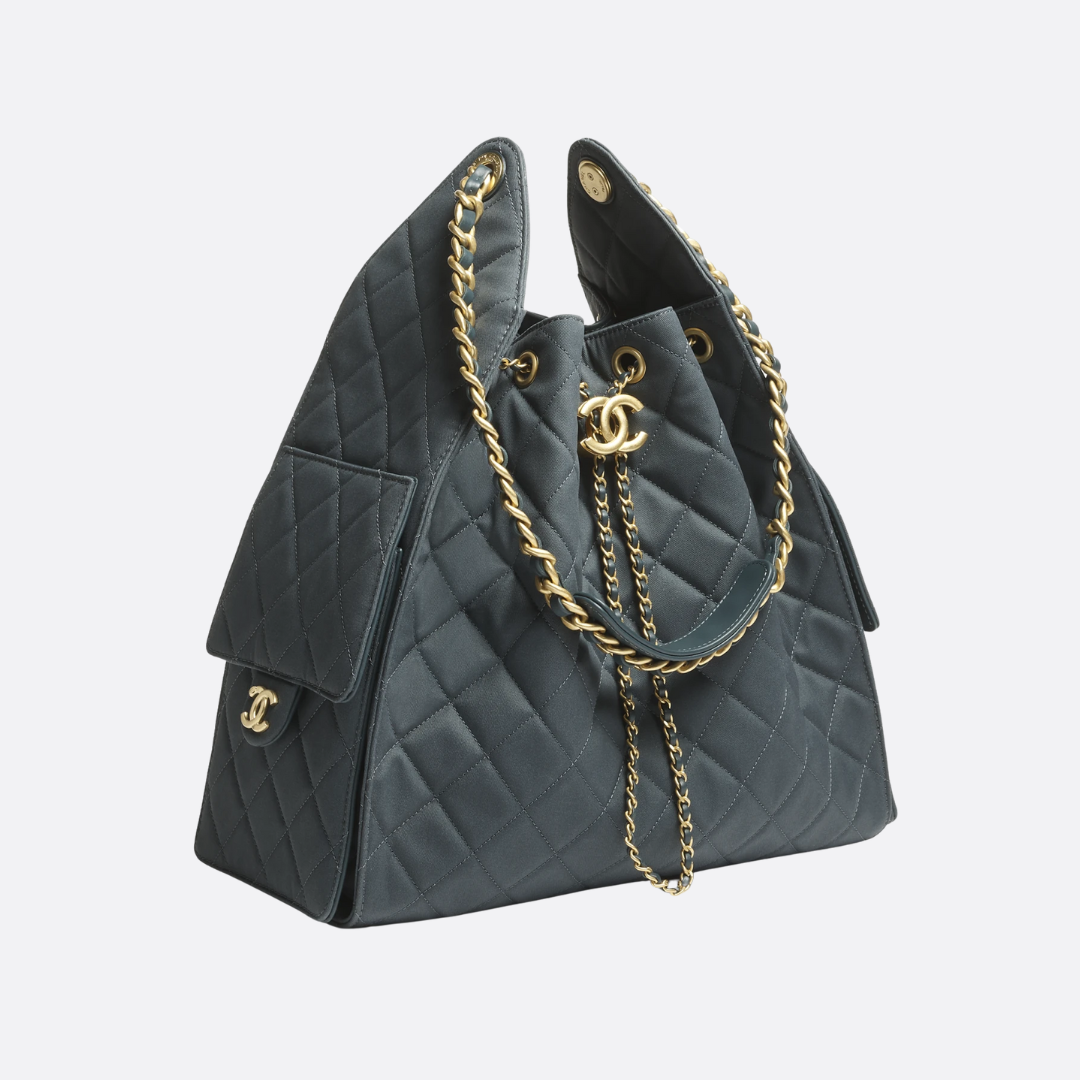 CHANEL 25 MEDIUM-TASCHE