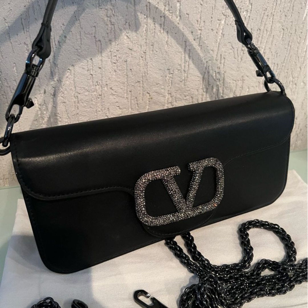 VALENTINO GARAVANI LOCÒ KLEINE SCHULTERTASCHE MIT SCHMUCKLOGO