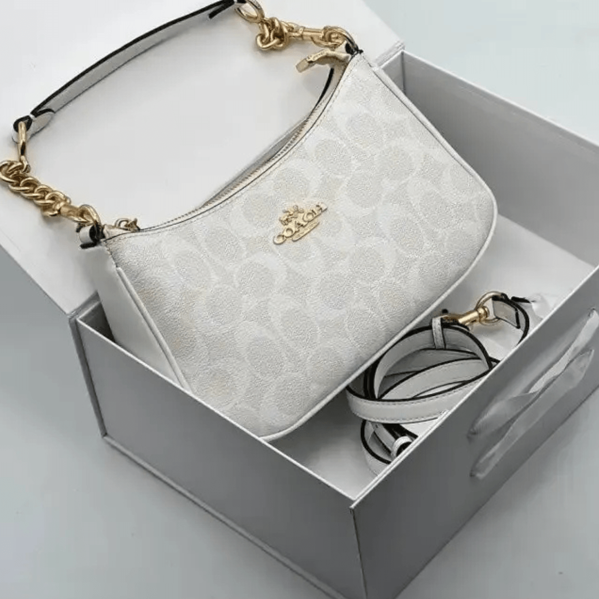 Coach – Set: Lockup Leather Slide Sandal & Teri Signature Canvas Tasche