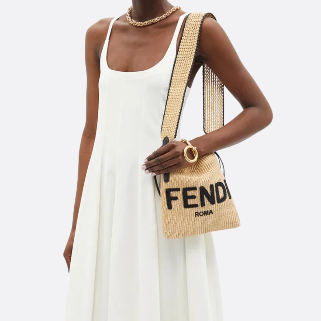 FENDI SACK SMALL GEWEBTE STROHTASCHE IN BEIGE