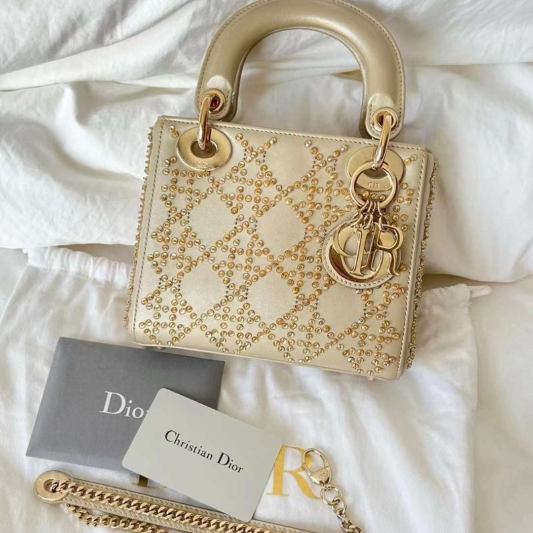MINI LADY DIOR MIT PERLENSTICKEREI