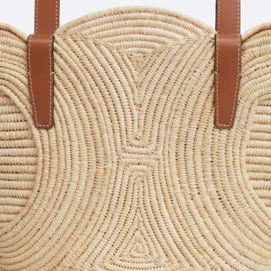 CELINE KLASSISCHER PANIER-KORB IN KLEIN MIT GEFLOCHTENEM TRIOMPHE AUS RAFFIA UND KALBSLEDER