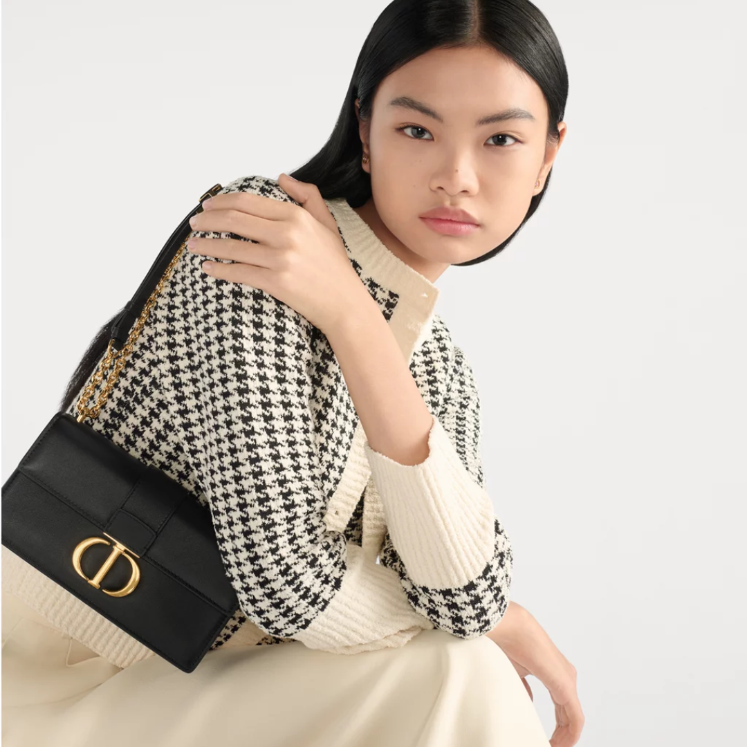 DIOR 30 MONTAIGNE EAST-WEST TASCHE MIT KETTE
