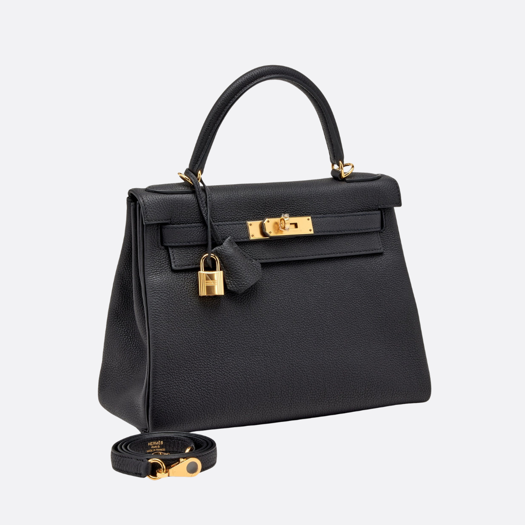 Hermès Kelly 28 Tasche mit goldener Hardware in Schwarz