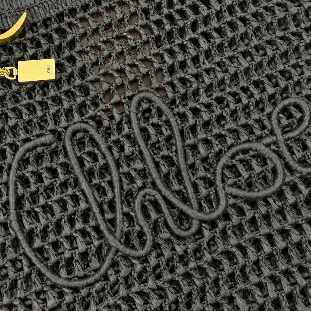 Chloé – Summer Banana Tasche aus Raffia