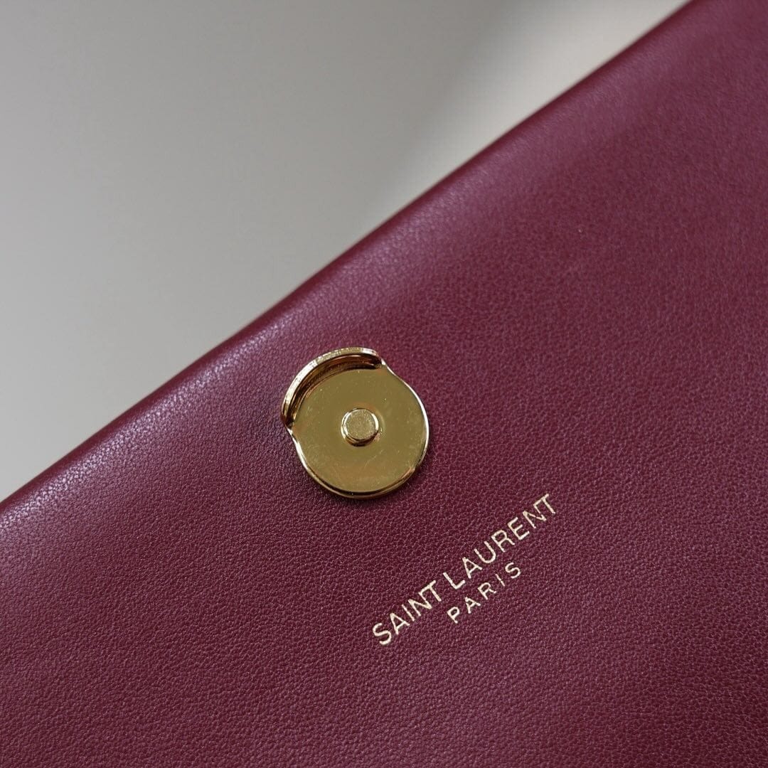 Yves Saint Laurent – Kate Small Tasche aus Lackleder