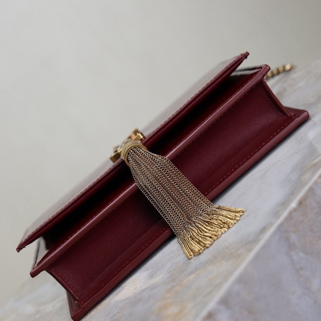 Yves Saint Laurent – Kate Small Tasche aus Lackleder