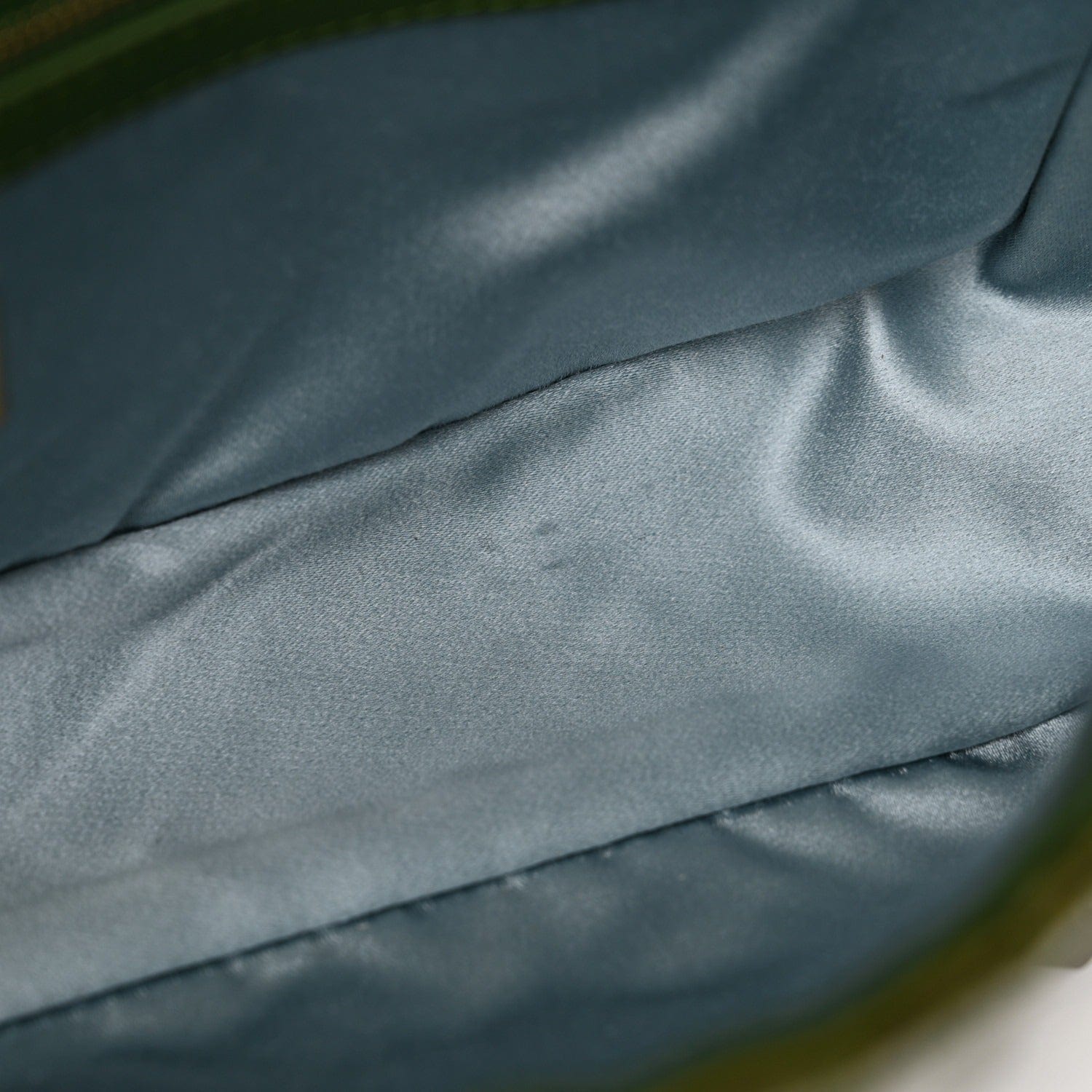 Fendi Baguette Bag in Grünen Pailletten und Leder