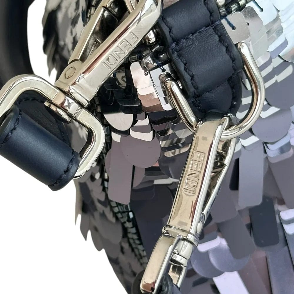 Fendi Baguette Bag in Blauen Pailletten und Leder